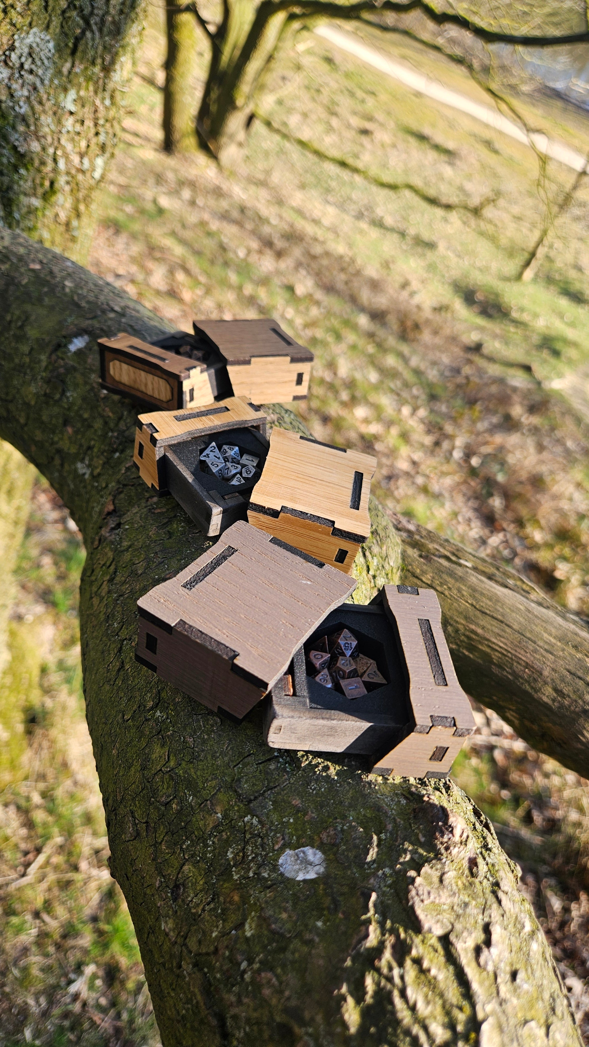 Emergency Dice Box | Who doesn't need a dice set on the go?