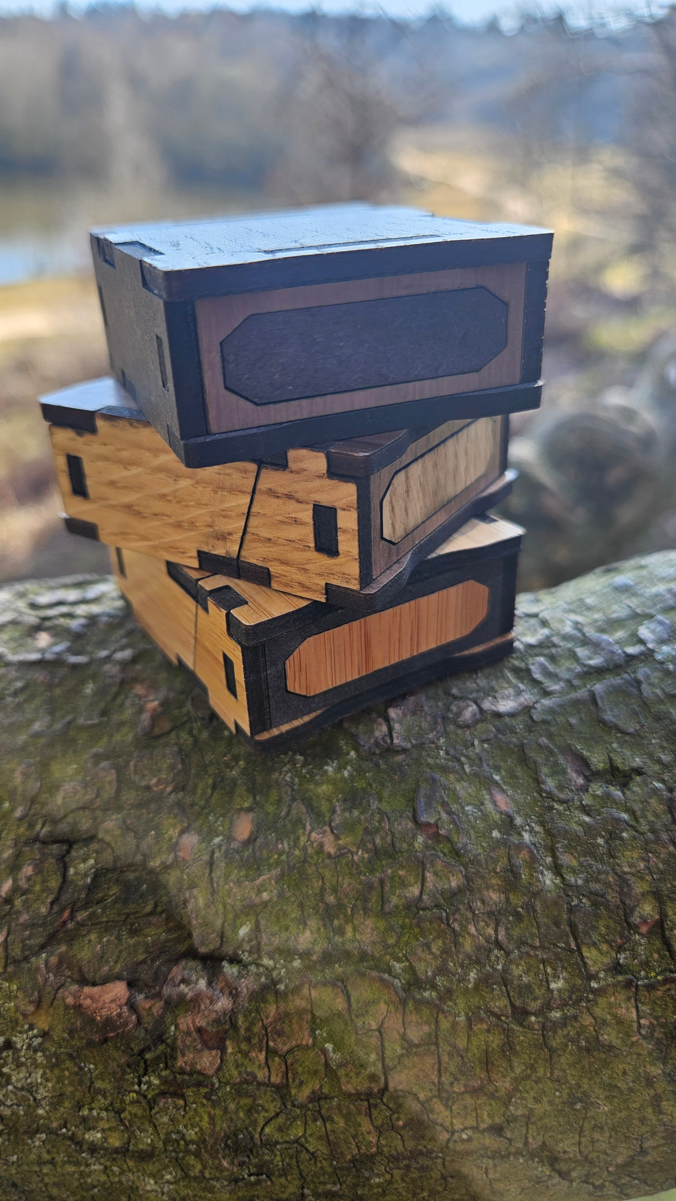 Emergency Dice Box | Who doesn't need a dice set on the go?