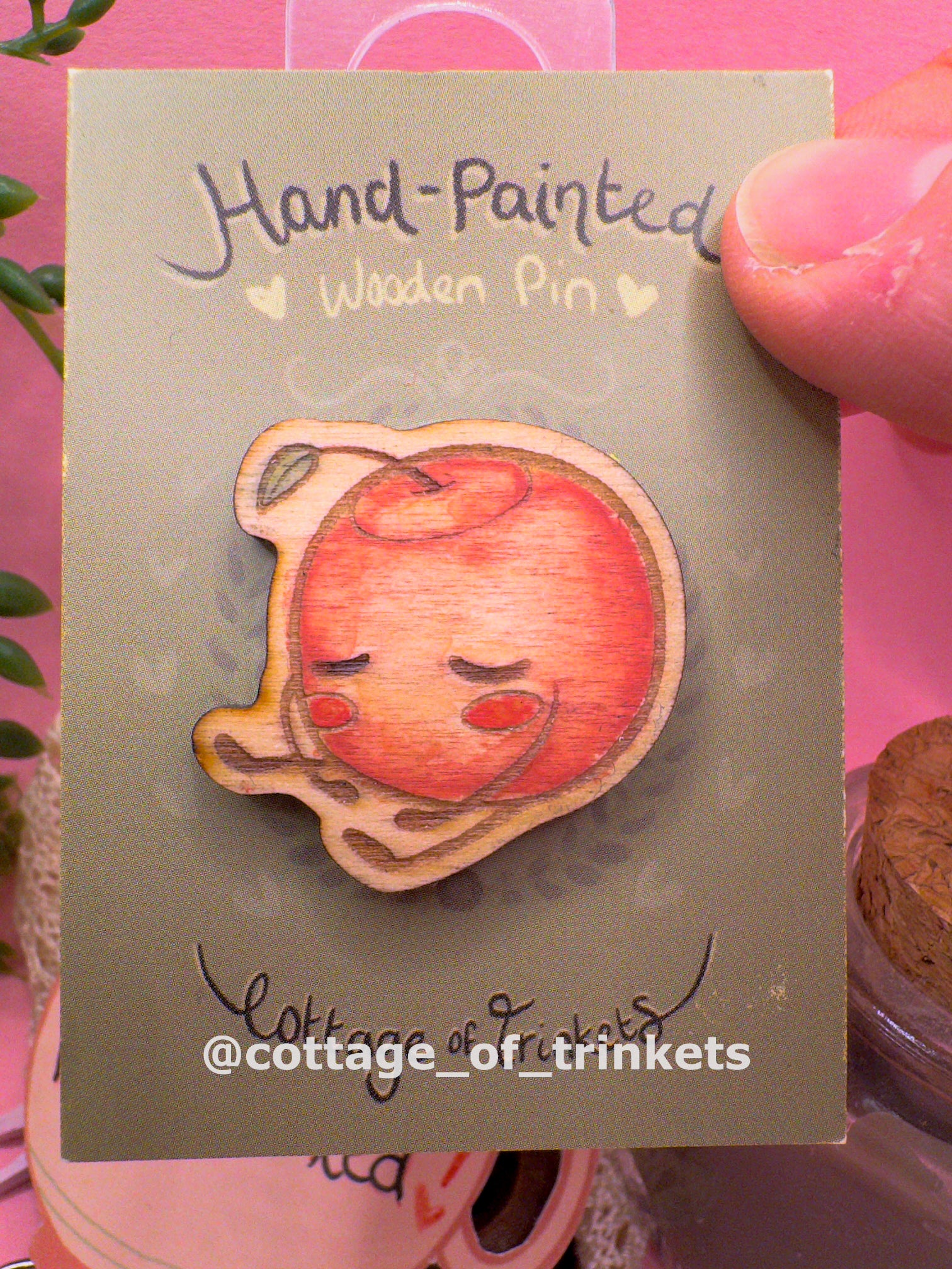 Handpainted Pin | Sleepy Junimo