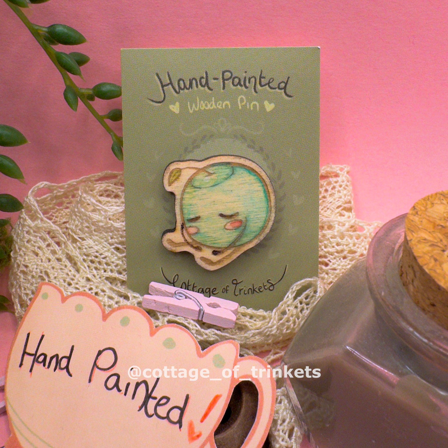 Handpainted Pin | Sleepy Junimo