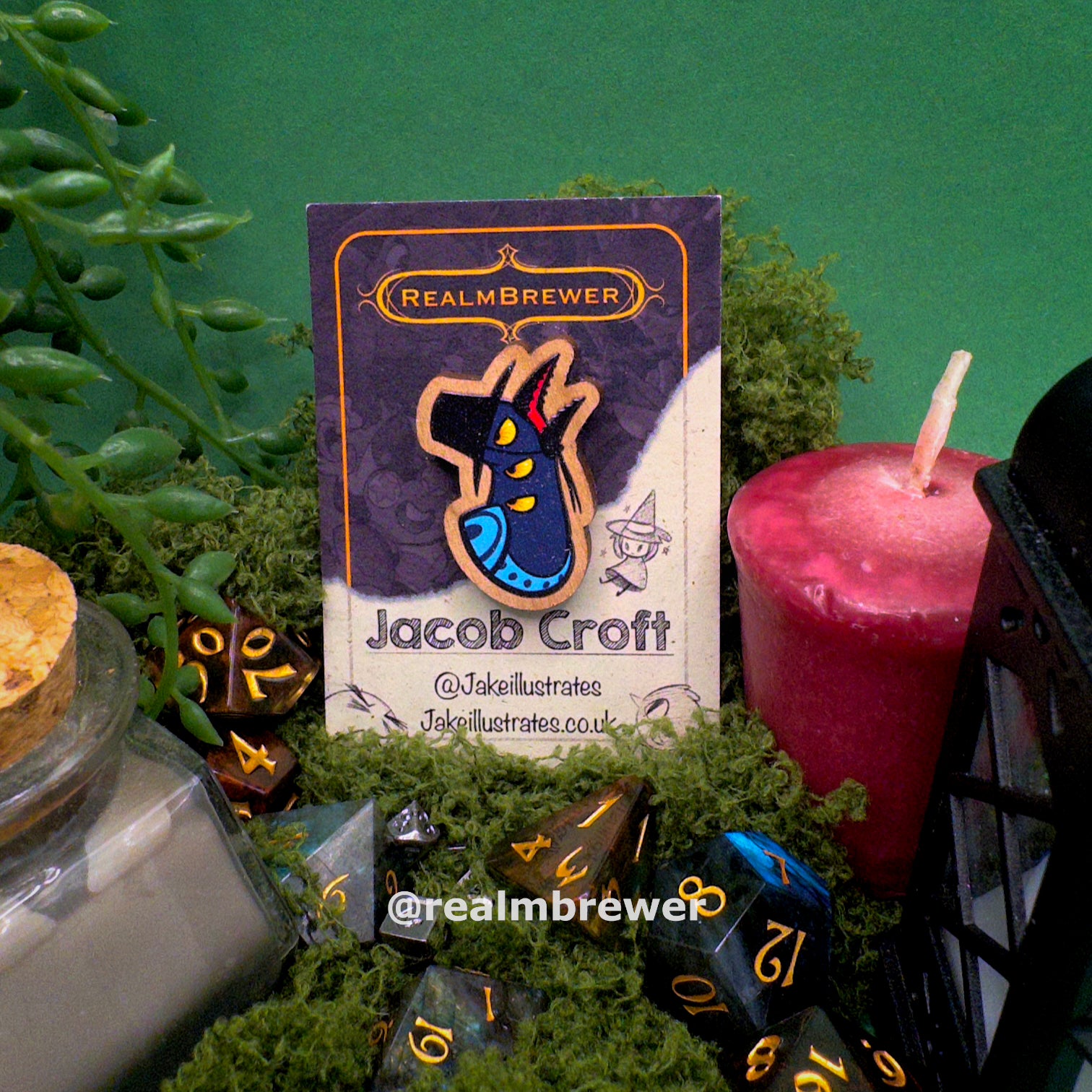 Wooden Pin | Sussie Sigh