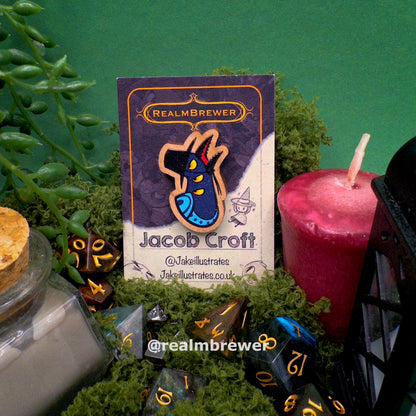 Wooden Pin | Sussie Sigh