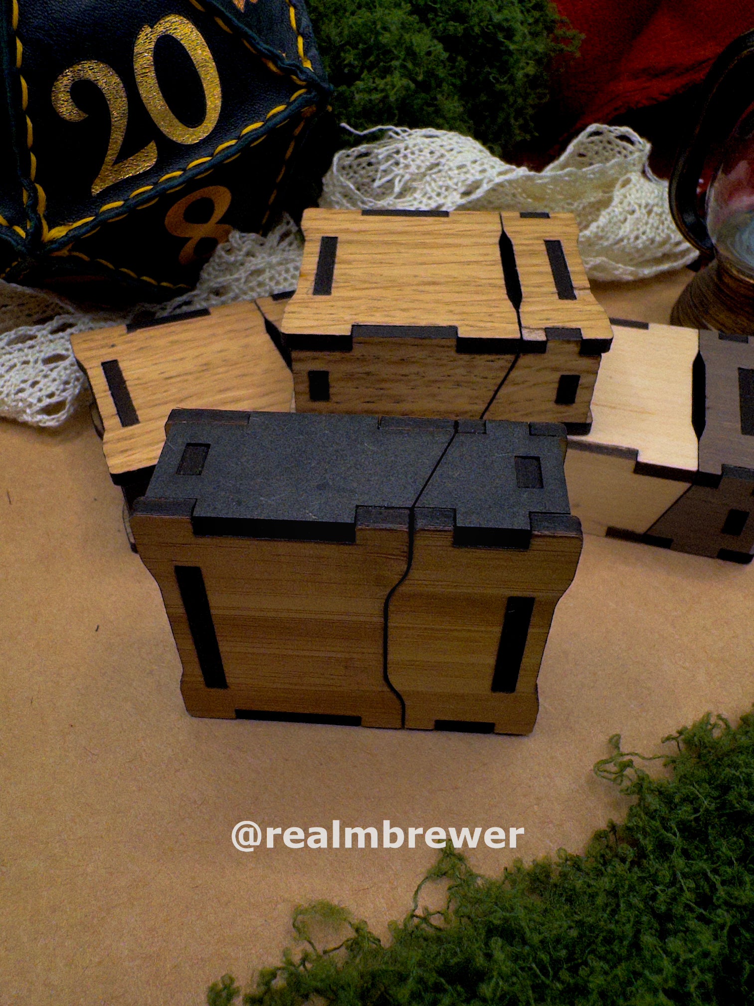 Emergency Dice Box | Who doesn't need a dice set on the go?