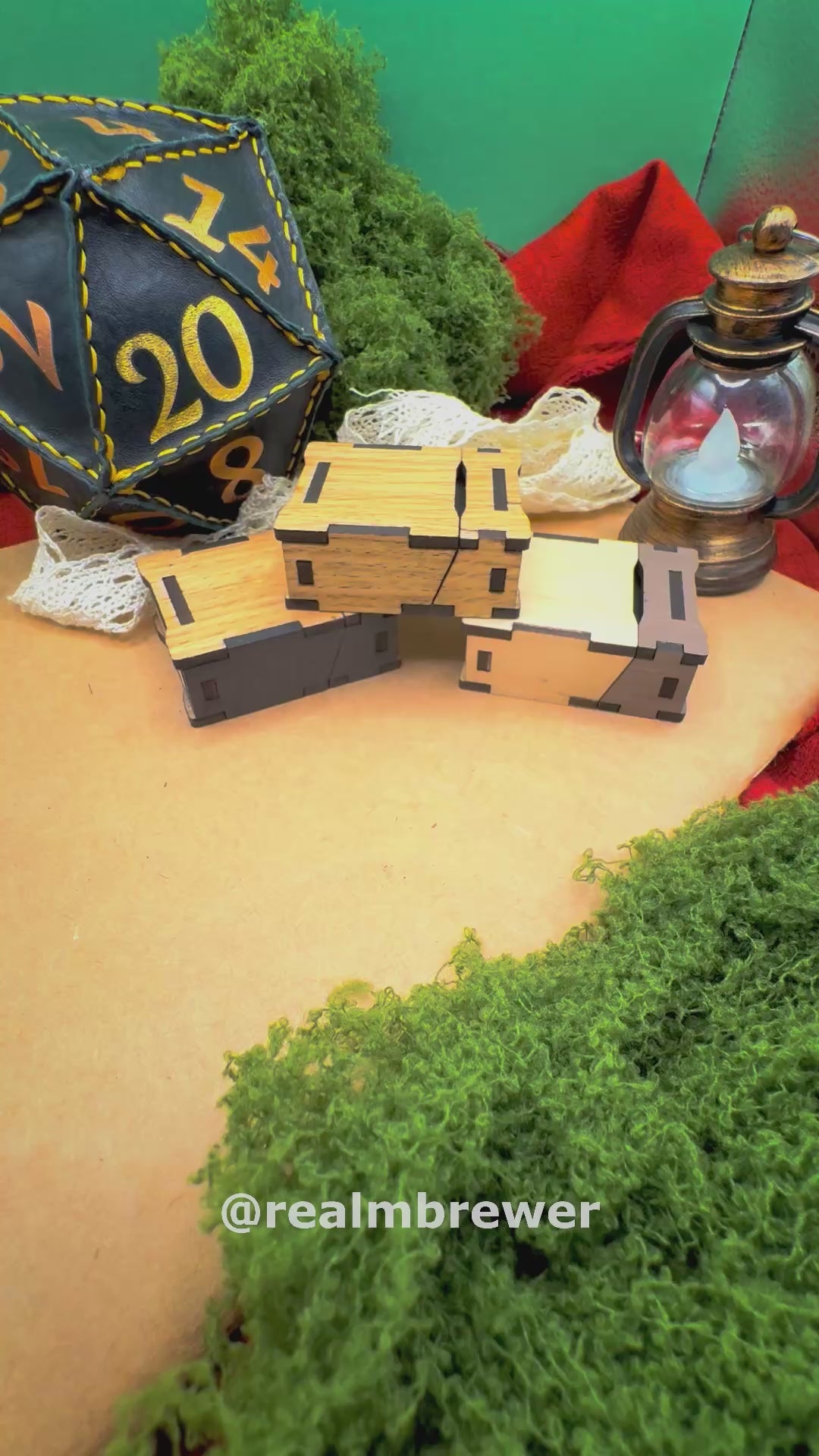 Load video: Emergency Dice Box | Who doesn't need a dice set on the go?